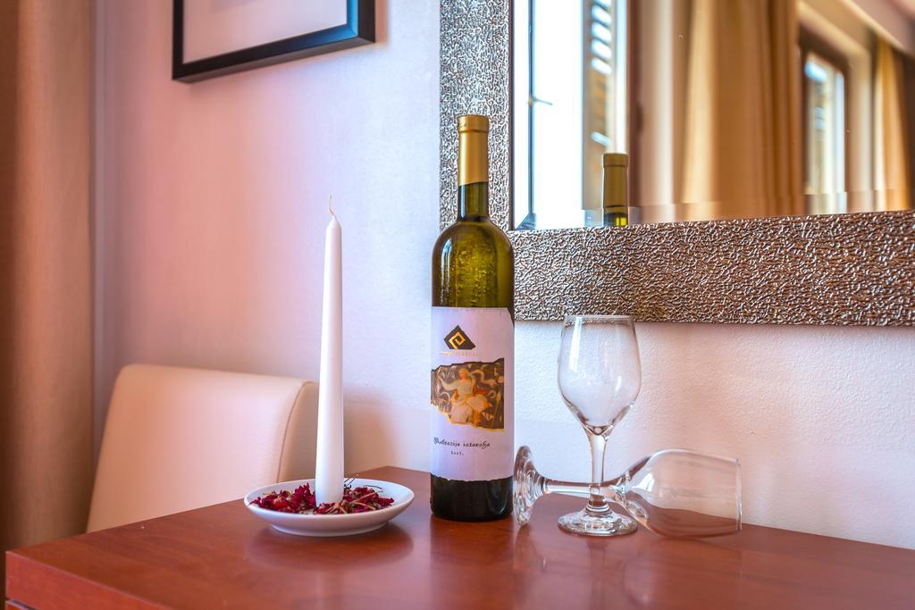 Bed & Breakfast La Fontana מדולין מראה חיצוני תמונה